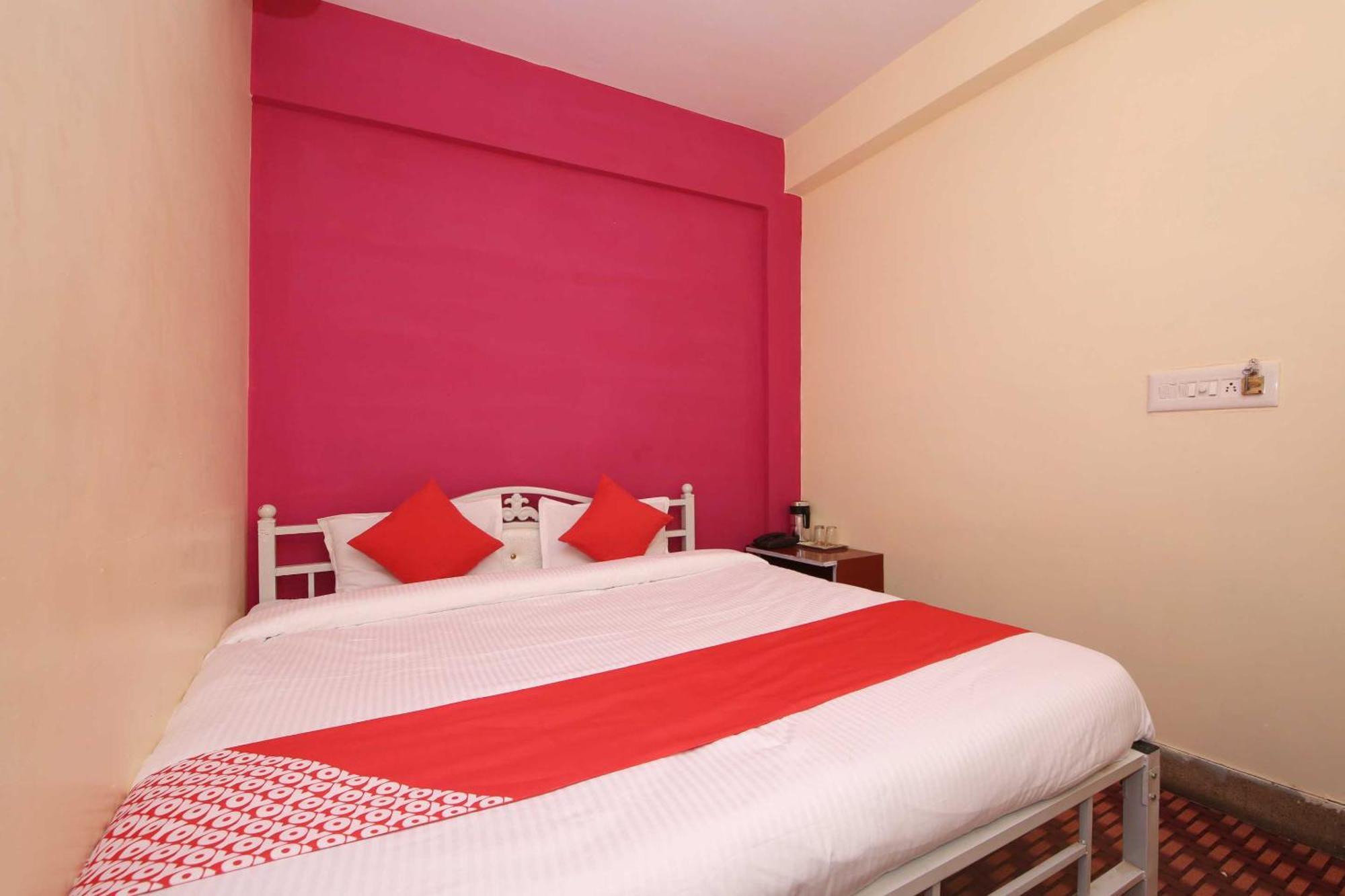 Karnāl Oyo Flagship 15481 Hotel Star מראה חיצוני תמונה